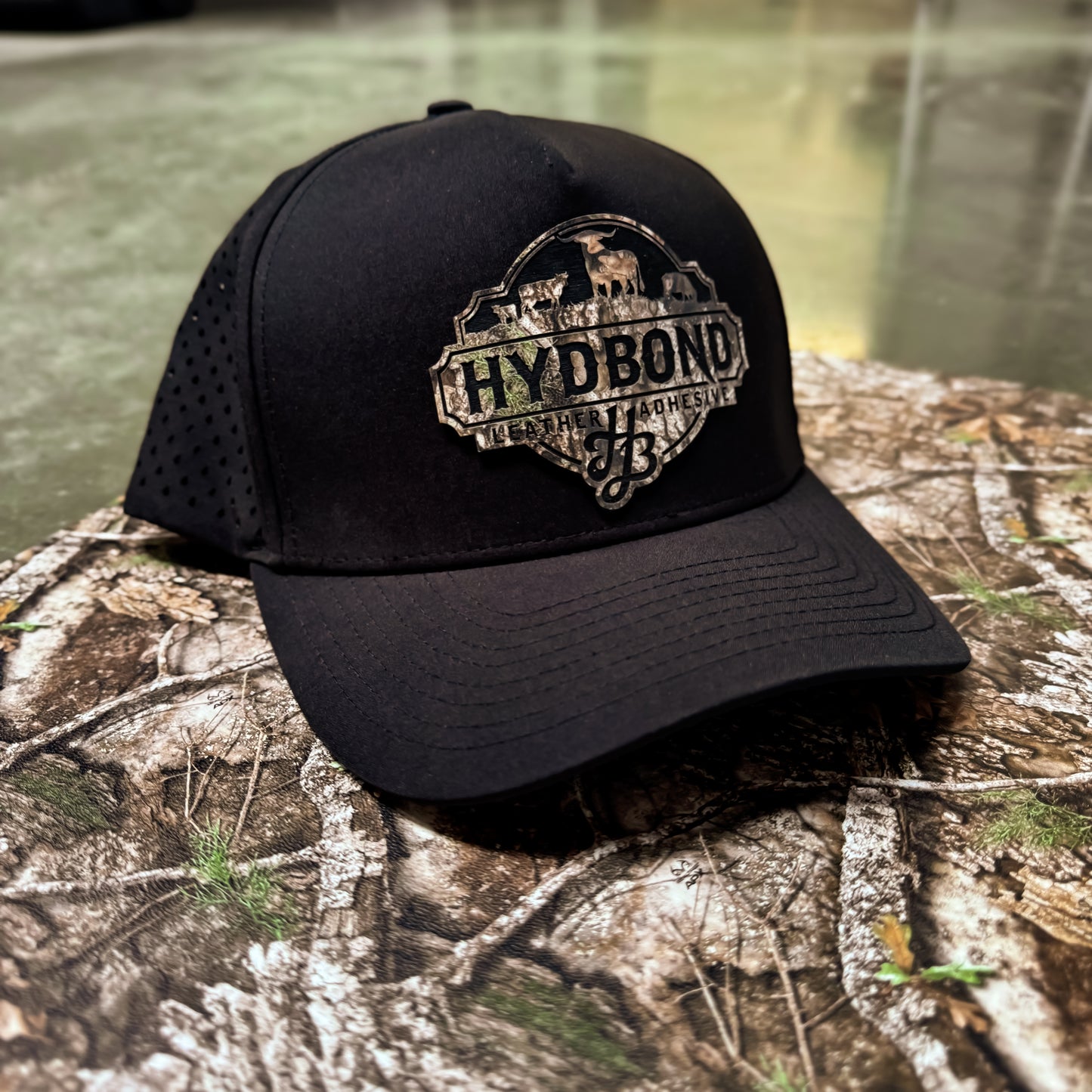 REALTREE APX®/BLACK HYDBOND LEATHERETTE SHEET (12"x24") ULTRAHYD®